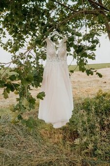 Prodám luxusní svatební šaty