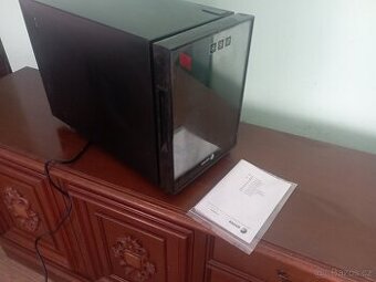 Vinotéka Fagor PC 8.000 Kč