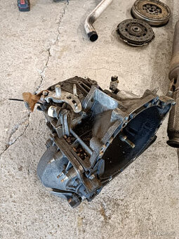 převodovka Peugeot 407 2.2 hdi