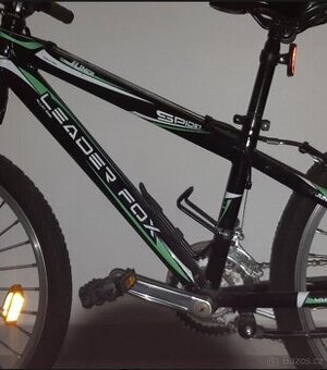 Záhovní horské kolo 24