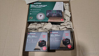 2x baterie Parkside 12Ah Performance +duální rychlonabíječka