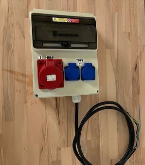 Staveništní rozvaděč