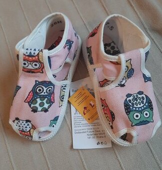 Dětské bačkůrky 29