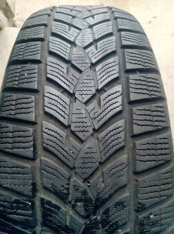 215/65/r17 Goodyear ultra grip performance