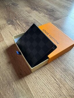 černá peněženka Louis Vuitton