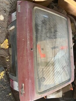 5 dveře Škoda Favorit