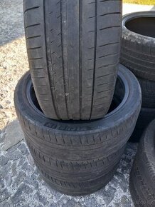 235/40/19 letni pneu 235/40 R19
