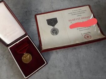 Paměťmi medaile k 50.výroči založení KSČ