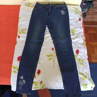 Dámské Oblečení - 1