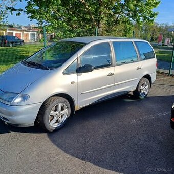 Ford Galaxy 1.9 TDi 66 KW 306tis/km