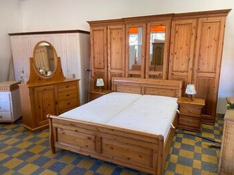 KOMPLETNÍ DŘEVĚNÁ LOŽNICE MUSTERRING