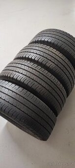 225/65/16C Goodyear Efficient Grip Cargo2, DOT 2422.