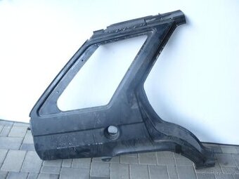 Bok zadní na Škoda Forman P
