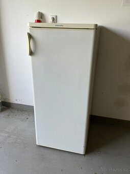 Lednička Electrolux 125cm