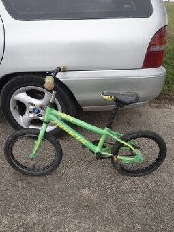 Kolo BMX