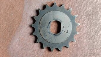 řetězové kolečko 17 zubů Simson S51, SR