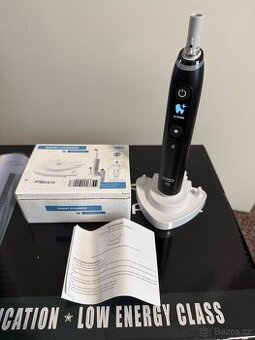 Nabíječka / stojan Oral-B