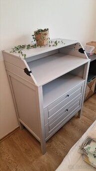 Přebalovací pult/komoda Ikea Sundvik