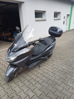 Skútr YAMAHA YP 400 MAJESTY