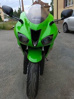 Kawasaki ninja zx6r