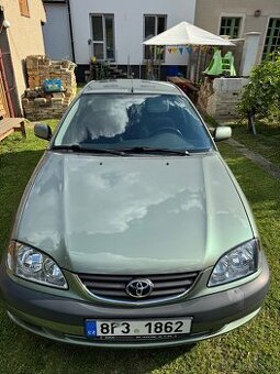Toyota Avensis T22 liftback 1.8 95kw LPG automat
