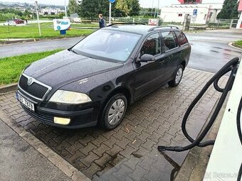 Škoda Octavia 2 2.0 FSI 4x4 110 kw