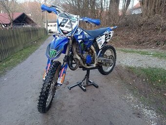 Yamaha YZ125
