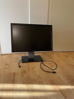 Dell UltraSharp U2410 – 24” IPS monitor (1920×1200)