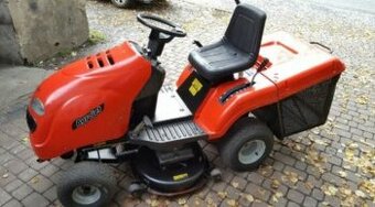 Zahradní traktor