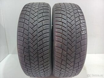 2ks zimní pneu 235/55/19 Vredestein
