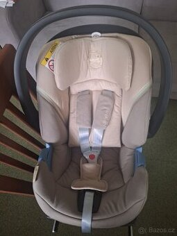 Cybex aton 5 vajíčko