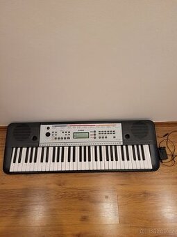 Keyboard Yamaha YPT-260