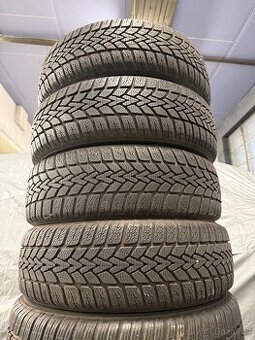 prodám zimní 185/60/15 Dunlop