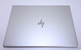 pěkný HP EliteBook 840 G6 i7-8665u 32gbRAM SSD256gb W11
