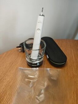Philips Sonicare DiamondClean HX939W