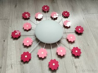 Dětské stropní svítidlo s kytičkama