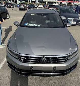 Volkswagen B8 R-line