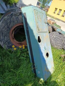 Prodám kapotou Zetor Crystal