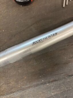 Rocky Mountain řidítka, šíře 565mm