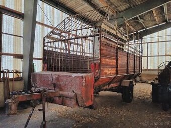 Samosběrací vůz Horal