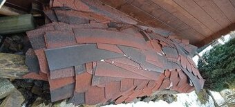 Střešní asfaltový šindel