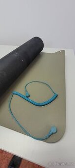 Antistatická (ESD) podložka na stůl