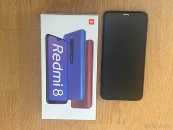 Xiaomi Redmi 8 4/64GB (M1908C3IG) – TOP stav, krabice + nabí