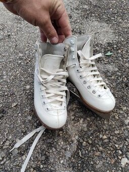 Dívčí brusle botas