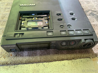 TASCAM DA-P1