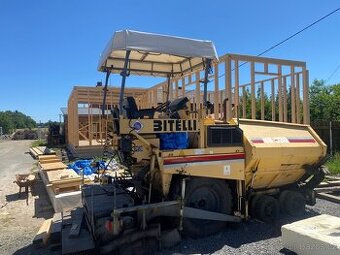 Kolový finišer Bitelli BB 630