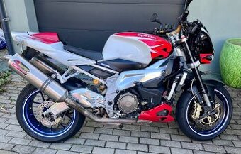 Aprilia Tuono 1000R