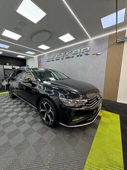 Volkswagen Passat 110 kW dsg 10/2022 nafta