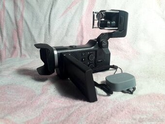 kamera ZOOM Q8 – Kompletní balení, nová baterie, top stav