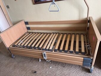 Zdravotnické polohovací lůžko